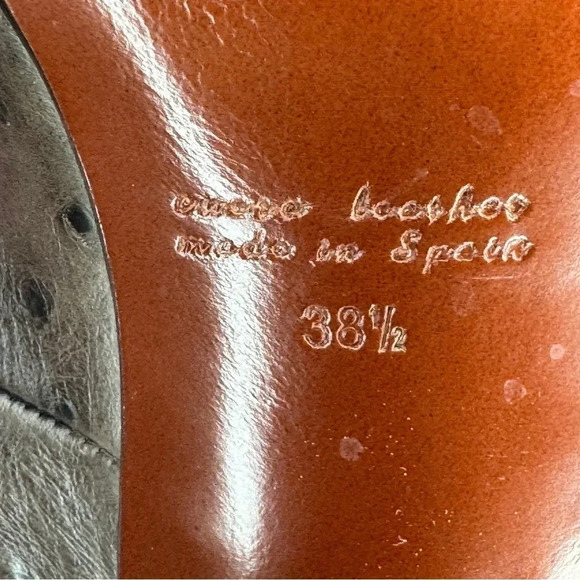 Chie Mihara Ostrich Leather Heels Made In Spain 38 1/2 8.5 Ankle Strap Dust Bag - Picture 14 of 16